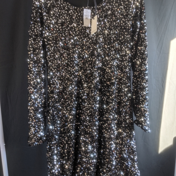 Fun and sparkly NWT Swing dress 👗 - Picture 4 of 4